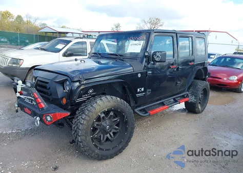 2008 Jeep Wrangler Unlimited X из США, поврежденный, VIN 1J4GA39178L508060